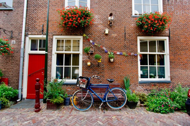 34B5219B-A348-4AA0-BC28-D38A2D7A9EC5