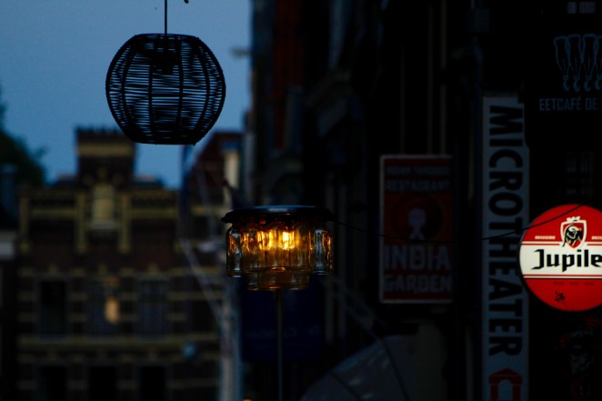 EFB9A1BA-40FD-4C09-916F-F5B4F491829E